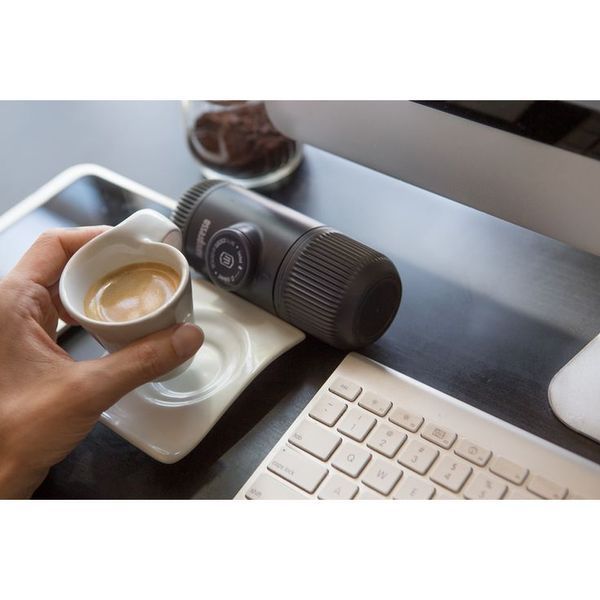 Портативна еспресо-кавоварка Wacaco Nanopresso Grey 69046 фото