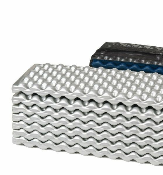 Килимок складний IXPE Naturehike NH19QD008, алюмінієва плівка, 185x56х1,8 см, сірий 57546 фото