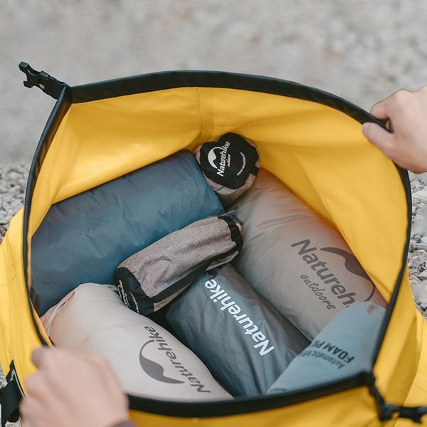 Водонепроникна дорожня сумка Naturehike CNK2450XB015; 60 л; жовта 69534 фото