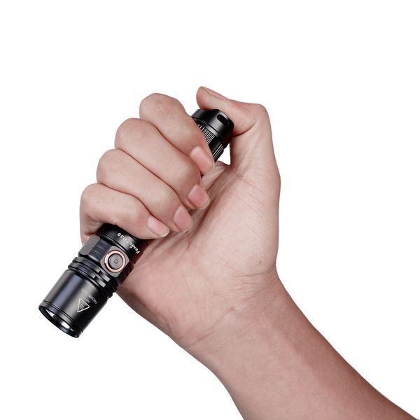 Ліхтар ручний Fenix PD35 V20 Cree XP-L HI V3 LED 45734 фото
