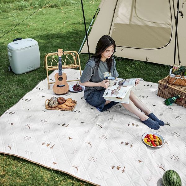 Килимок для пікніка Naturehike 180*200 CNK2300DZ019; бежевий 65455 фото