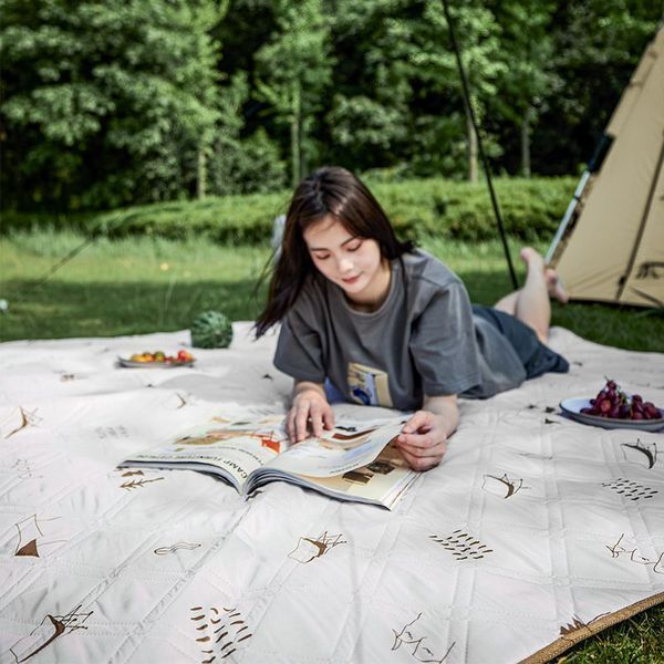 Килимок для пікніка Naturehike 180*200 CNK2300DZ019; бежевий 65455 фото