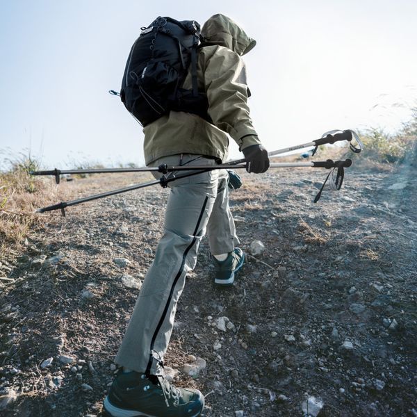 Трекінгова палиця 3-секційна Naturehike ST06 NH17D006-D, 66-135 см, біла 71432 фото