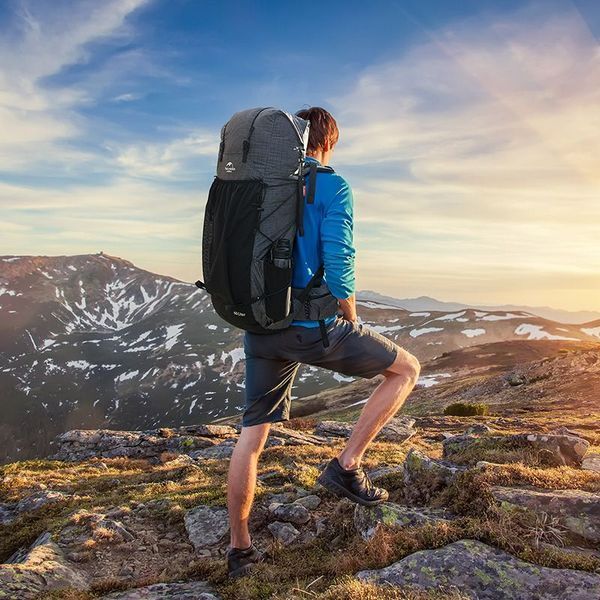 Рюкзак туристичний Naturehike Rock NH19BP095; 60+5 л; графіт в клітинку 65703 фото